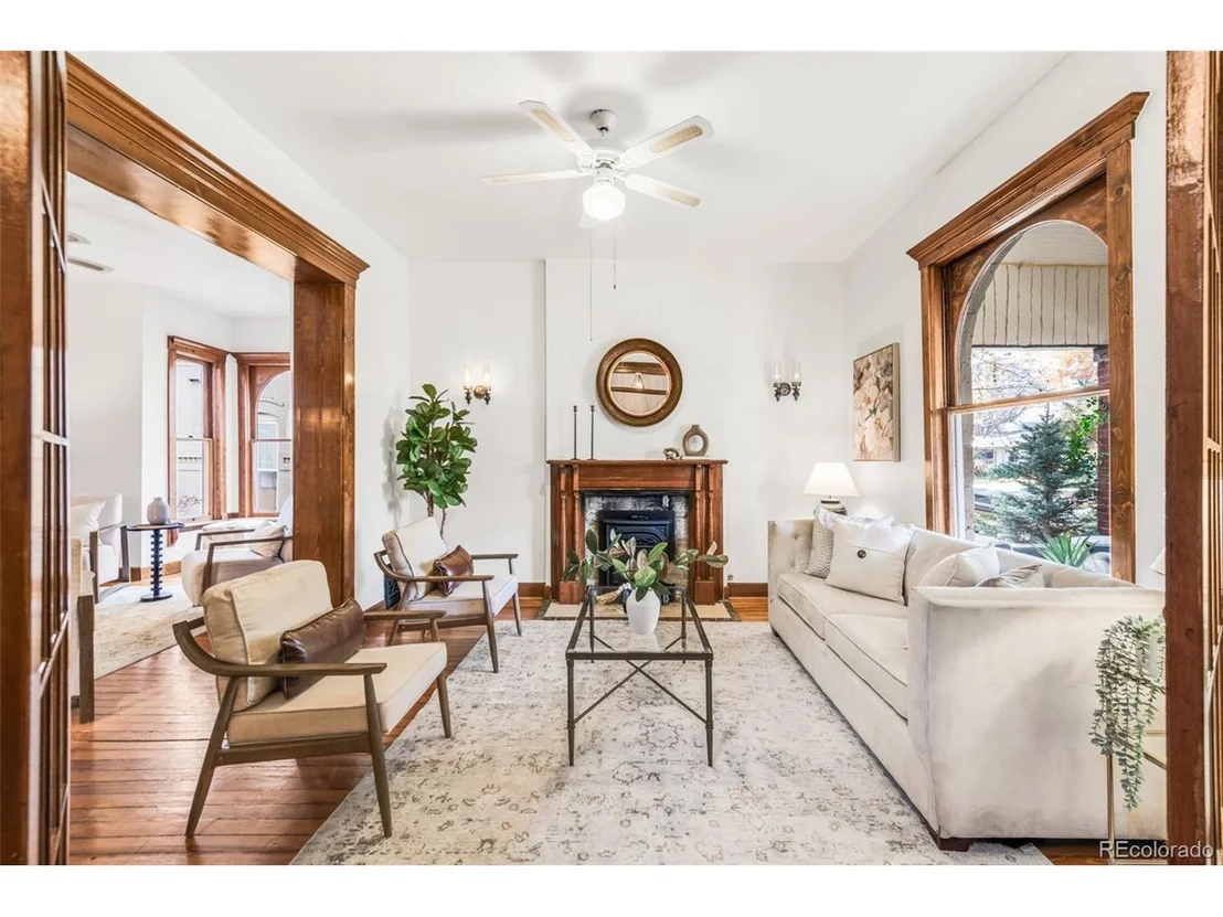 Photo of 3336 Bryant St