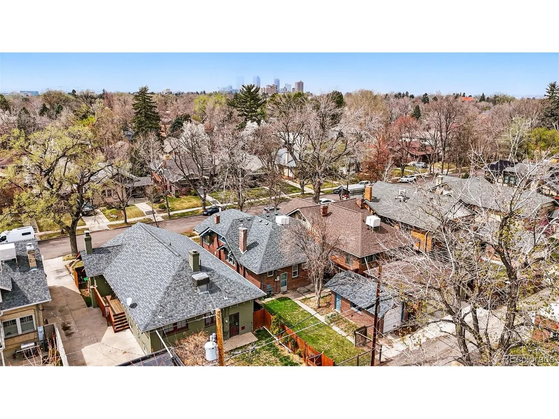 Photo of 618 Adams St