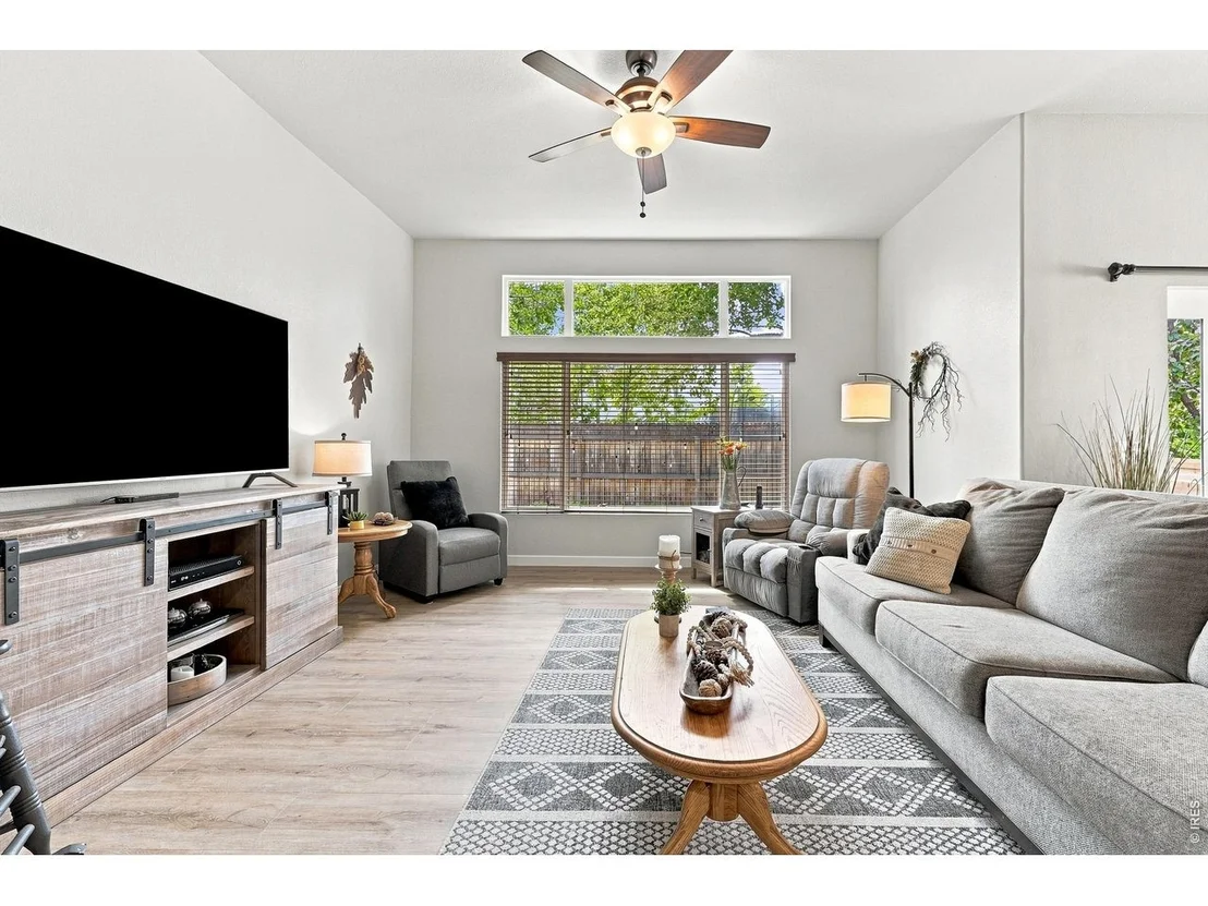 Photo of 4456 Windmill Dr