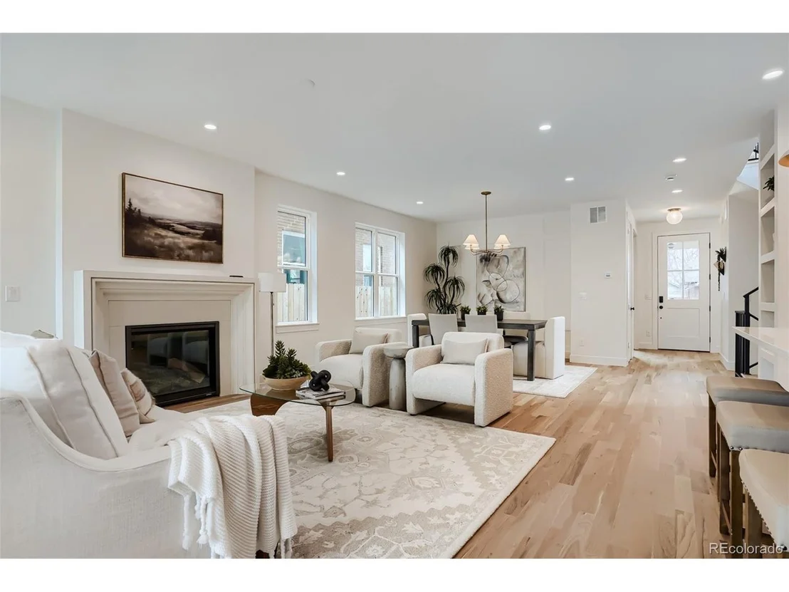 Photo of 3316 N Vine St