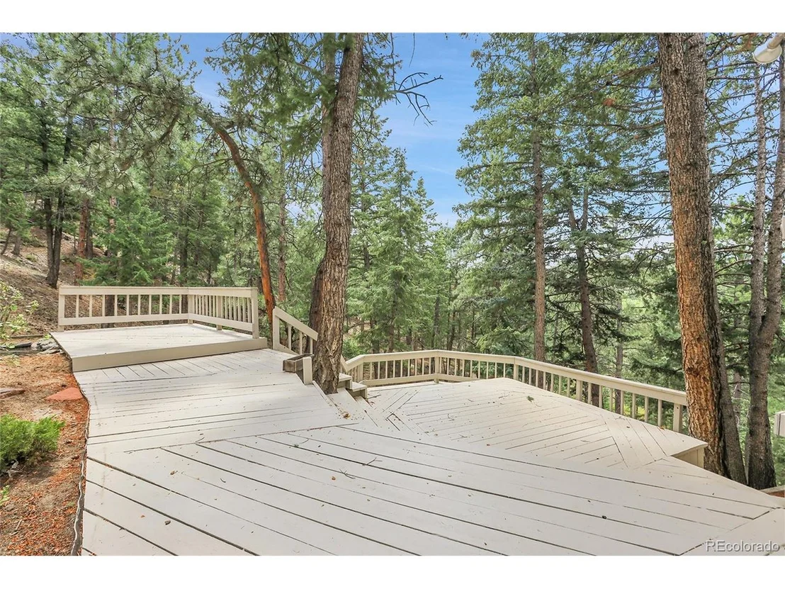 Photo of 6684 Olympus Dr