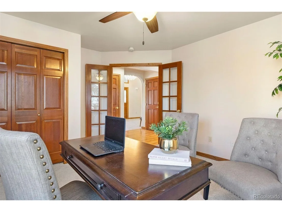 Photo of 2245 Ridgeview Way