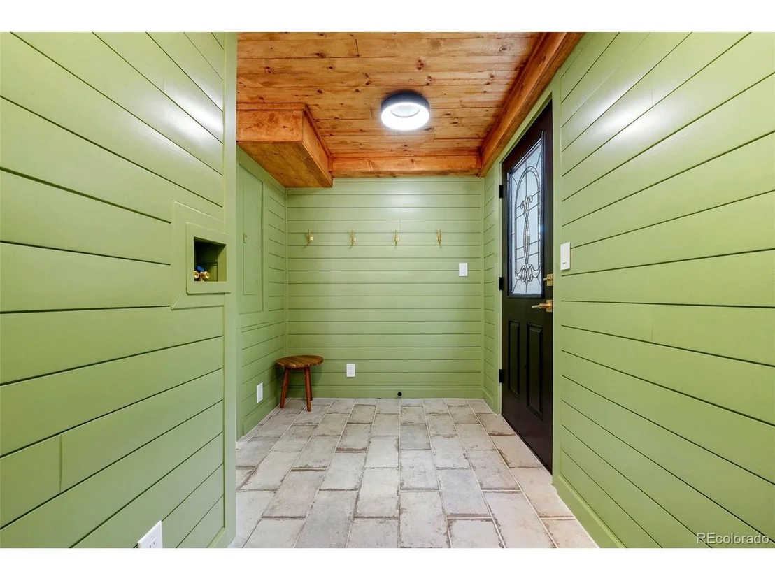 Photo of 118 Overlook Ln