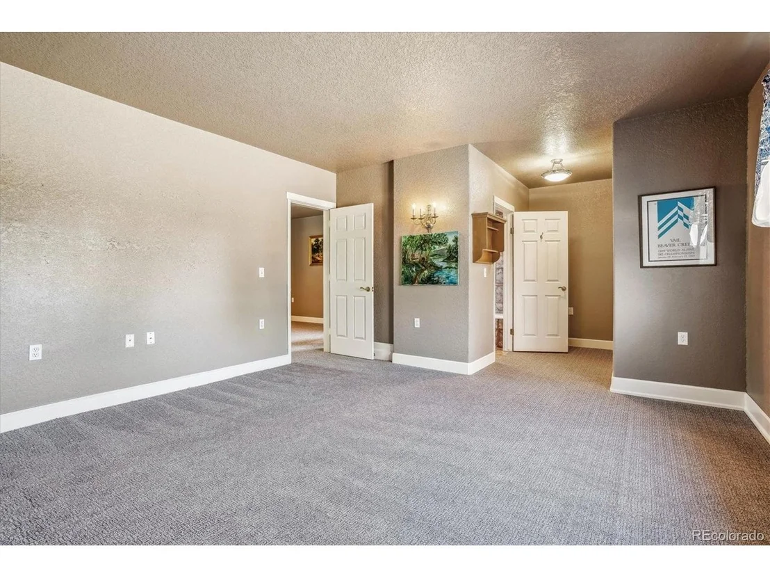 Photo of 9983 Heather Dr
