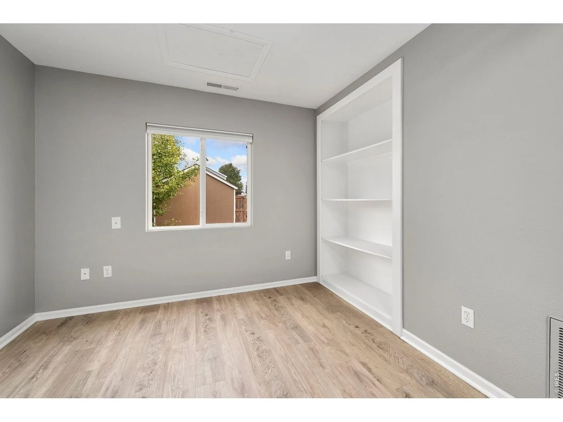 Photo of 620 Elizabeth St Cir