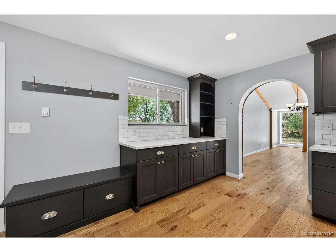 Photo of 1120 Meadowlark Dr