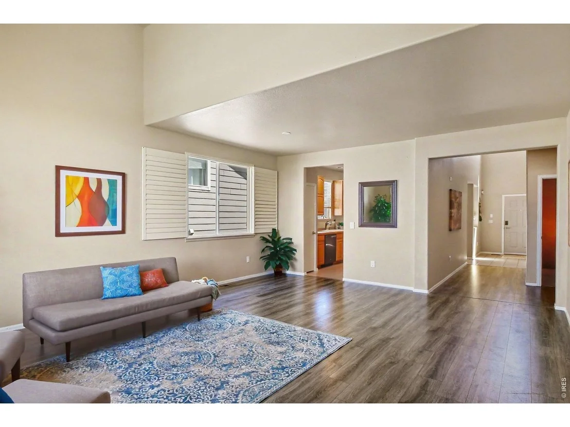 Photo of 7562 Triangle Dr