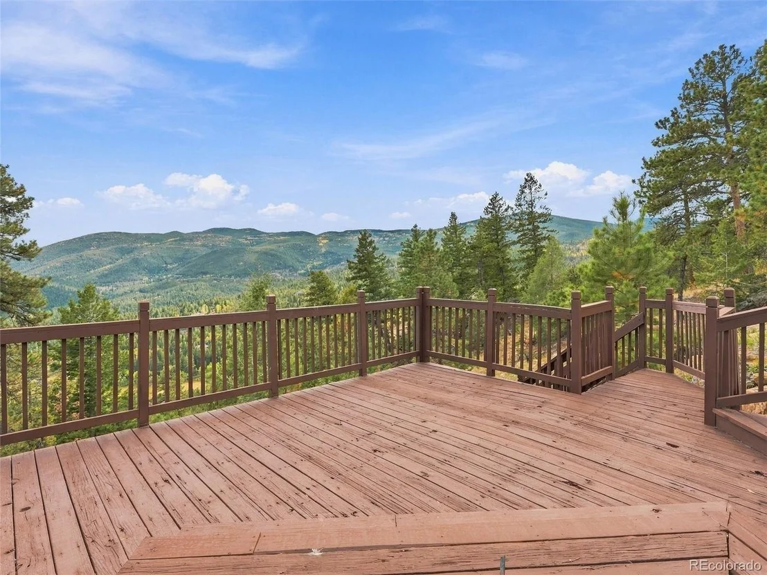Photo of 35000 Fox Ridge Rd