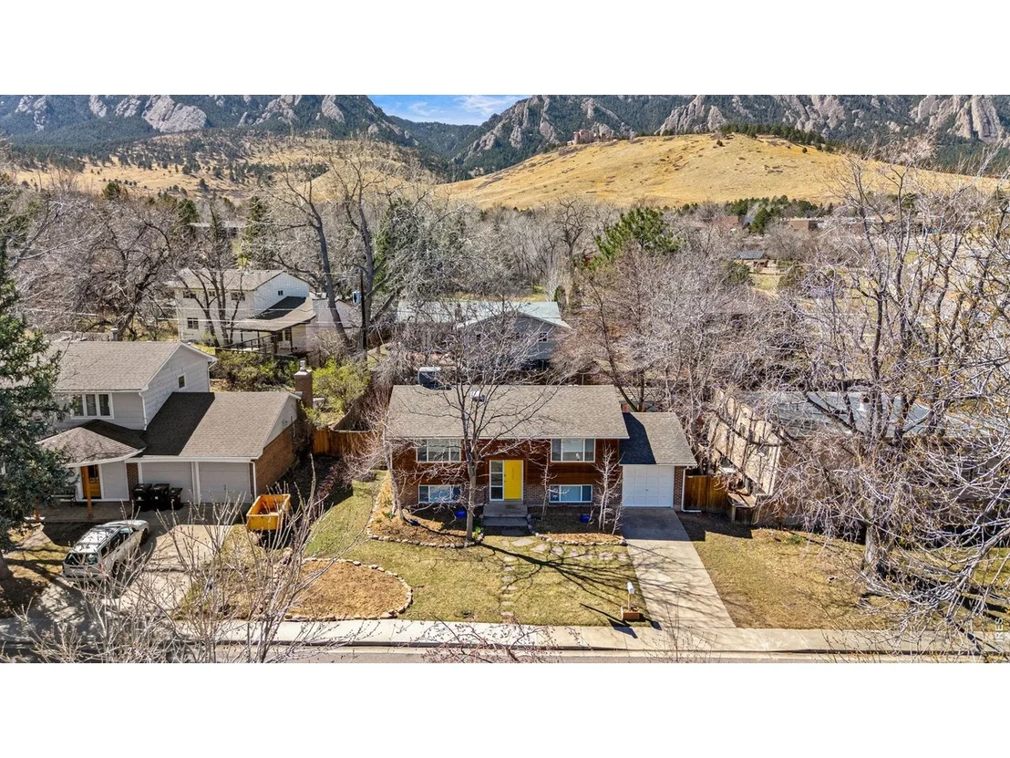Photo of 2820 Colby Dr