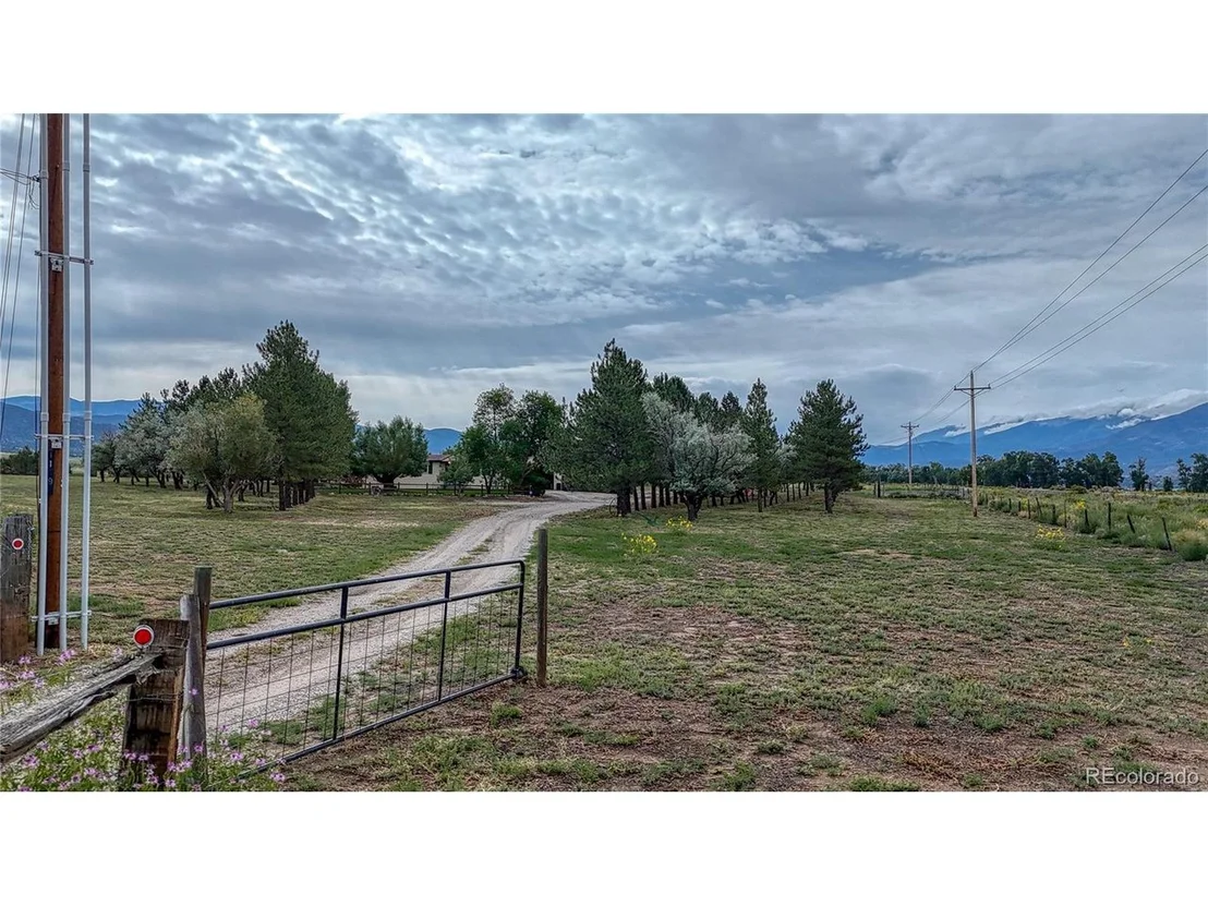 Photo of 11490 E County Road 190