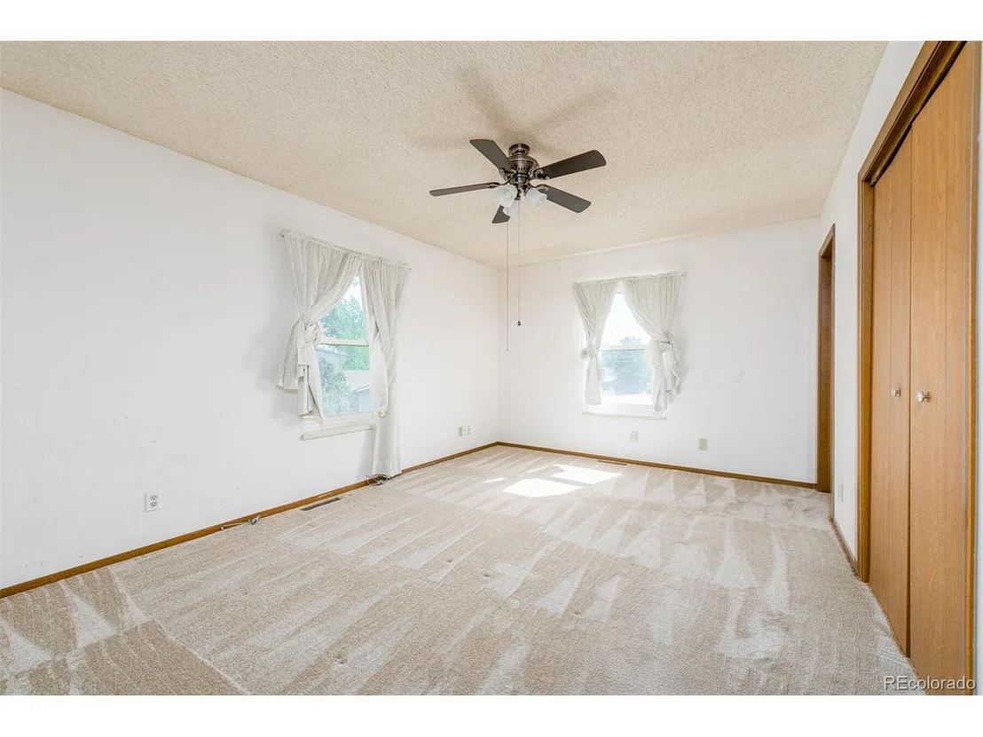 Photo of 8681 Bluegrass Cir