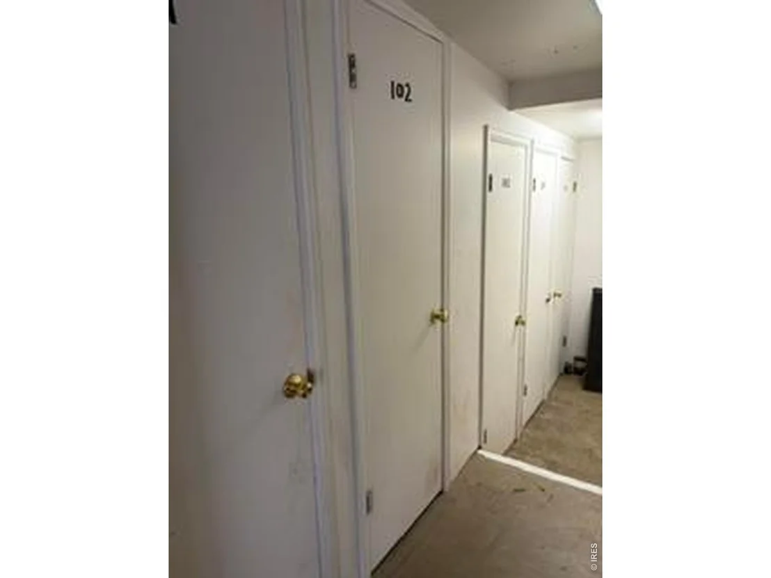 Photo of Unit 102 at 1405 Broadway