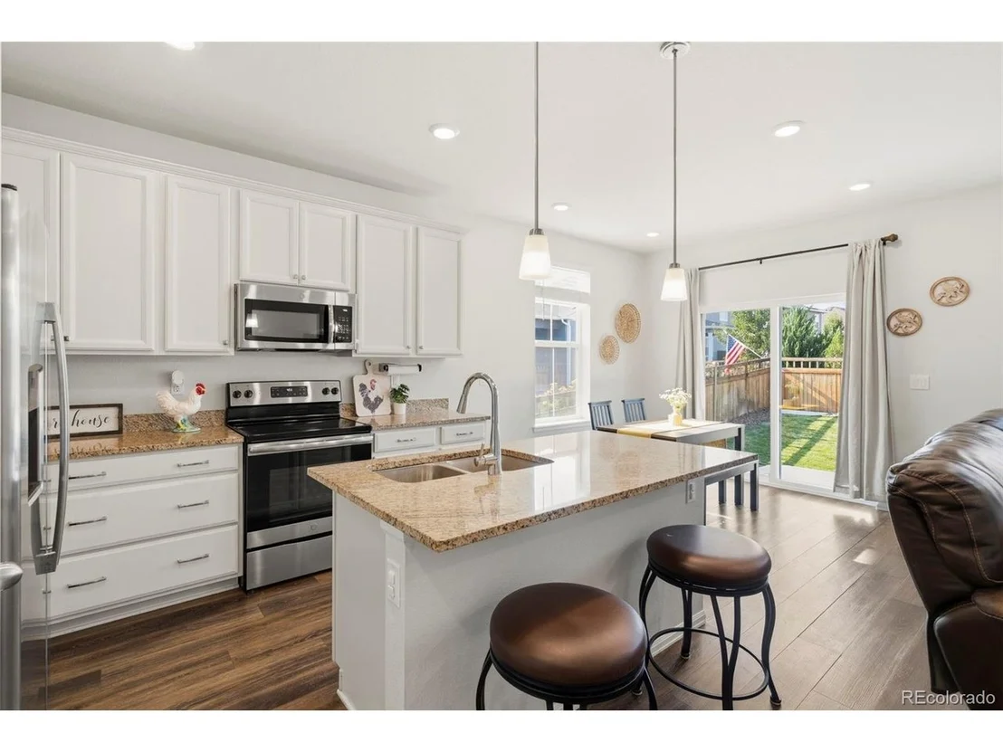 Photo of 5611 Eagle River Pl
