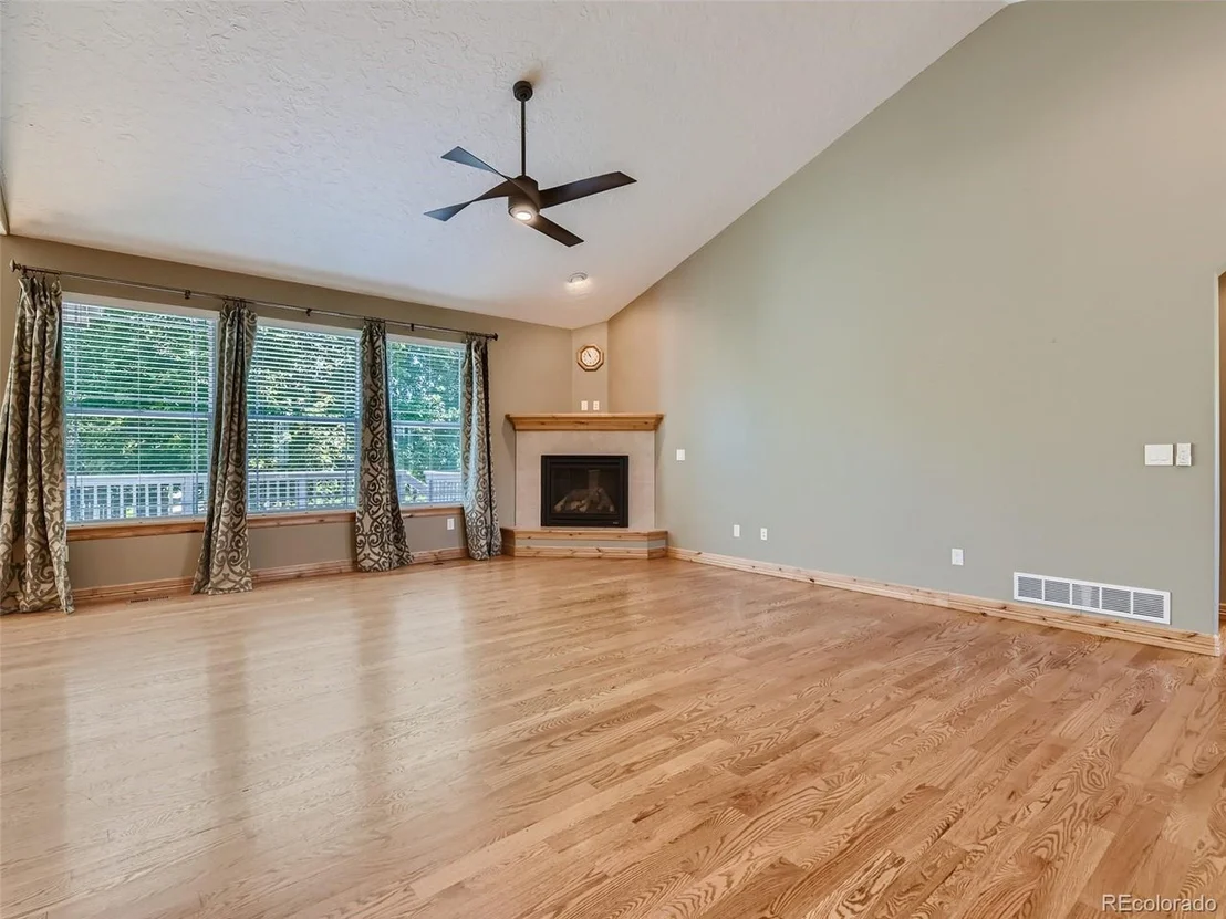 Photo of 9654 Remington Ave