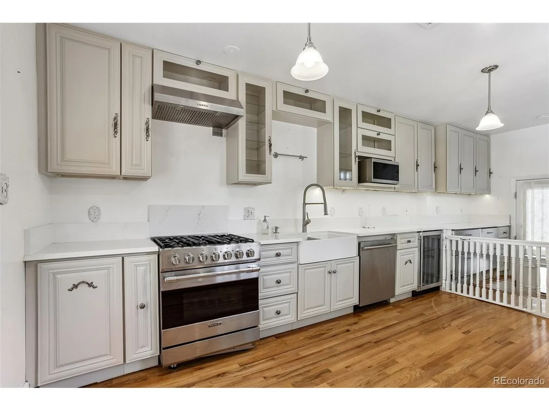 Photo of 345 Grape St