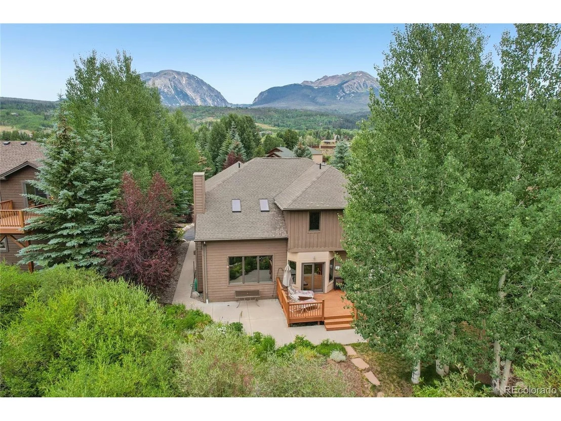 Photo of 1545 Legend Lake Cir