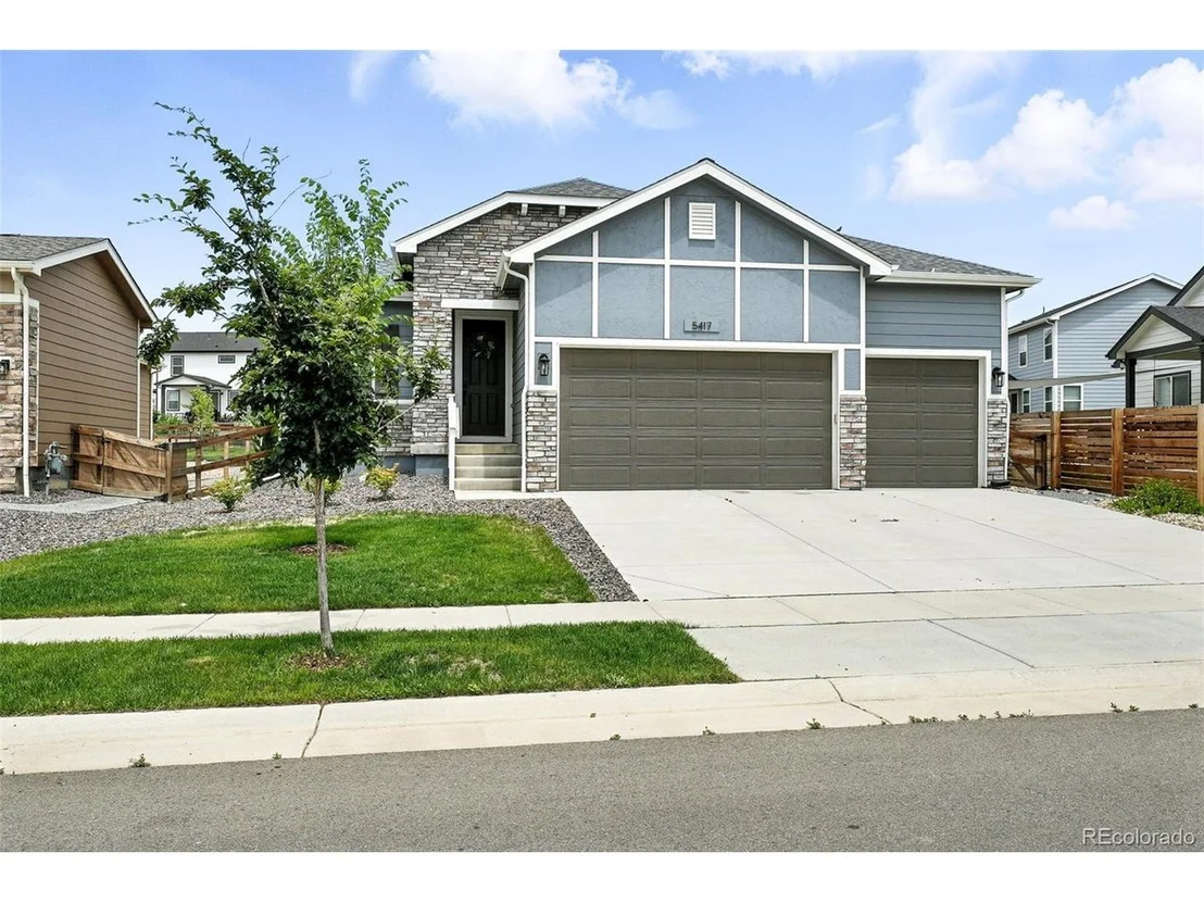 Photo of 5417 Riverbend Ave