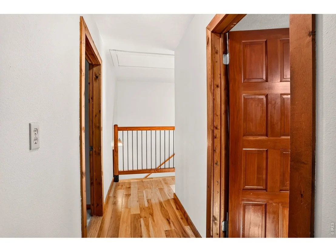 Photo of 104 E Dory Way