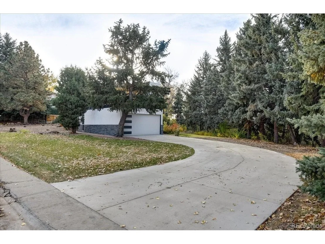 Photo of 10900 W 76th Dr