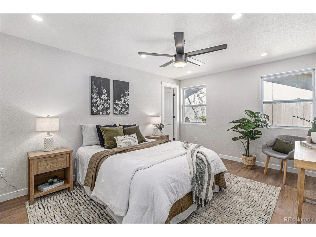 Photo of 6711 Field St