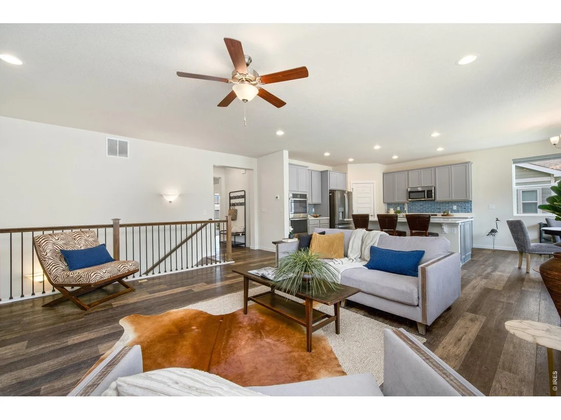Photo of 1141 E Ibex Dr