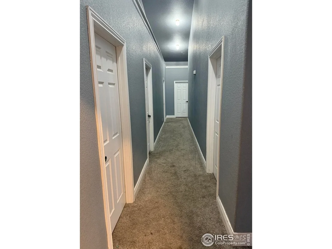 Photo of 419 E 3rd Ave