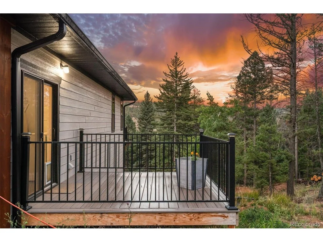 Photo of 24978 Red Cloud Dr