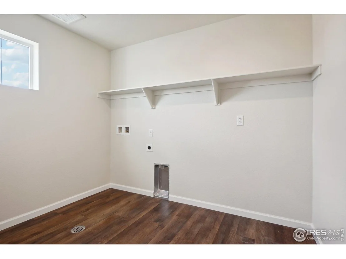 Photo of 824 Hummocky Way