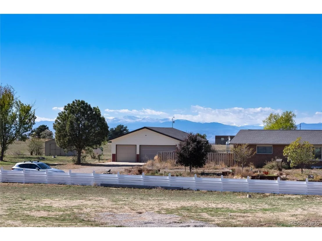 Photo of 11690 Orleans Cir