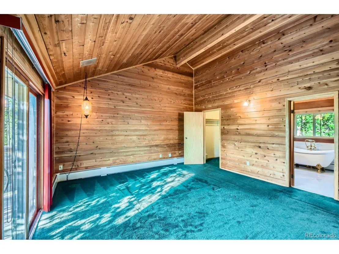 Photo of 134 Hideaway Ct