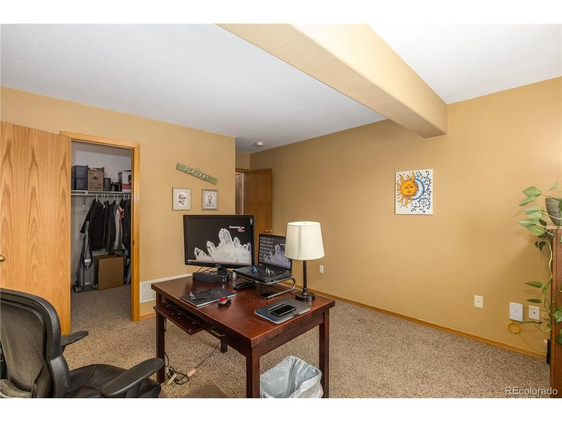 Photo of 1349 Carnation Cir