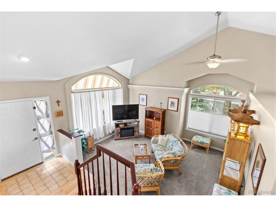 Photo of 4945 Tesla Cir
