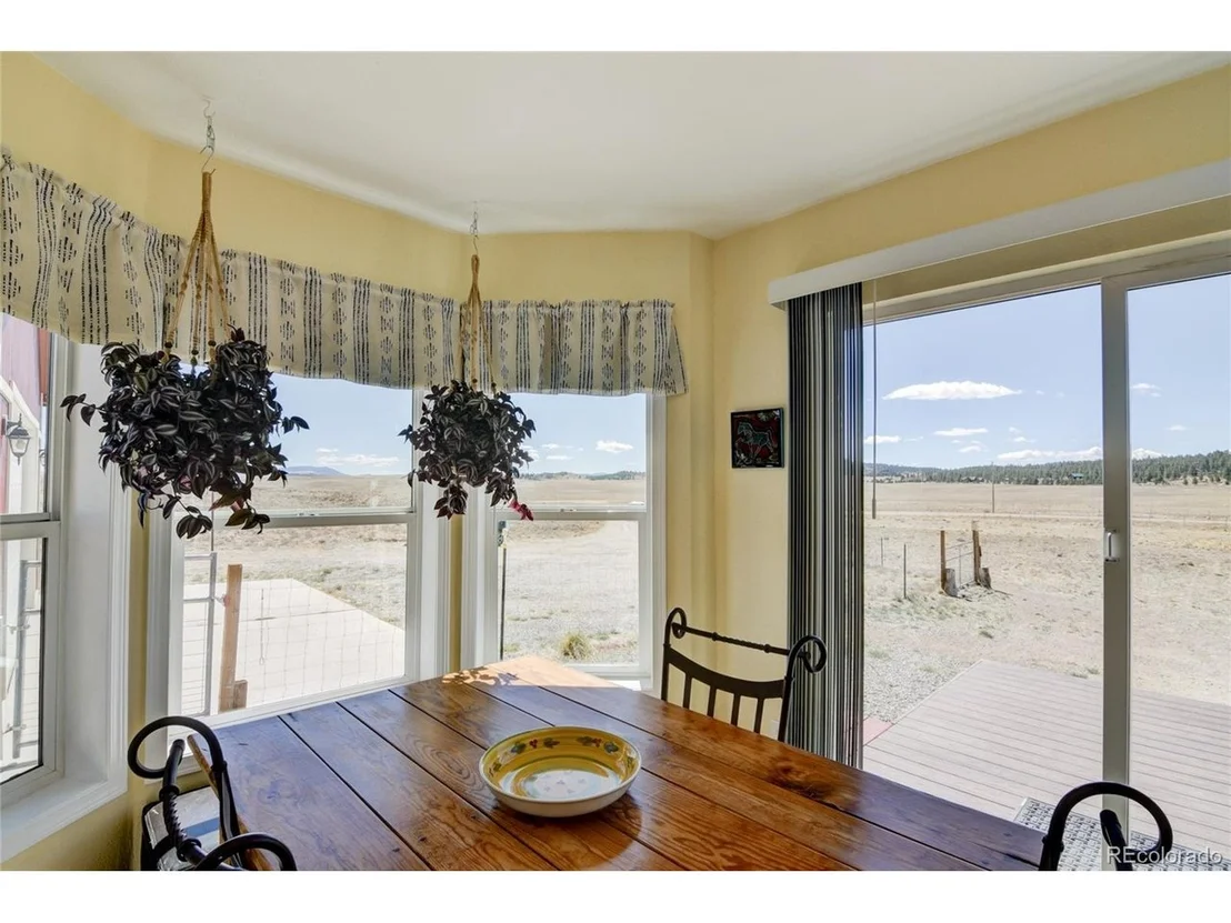 Photo of 261 Bridle Path