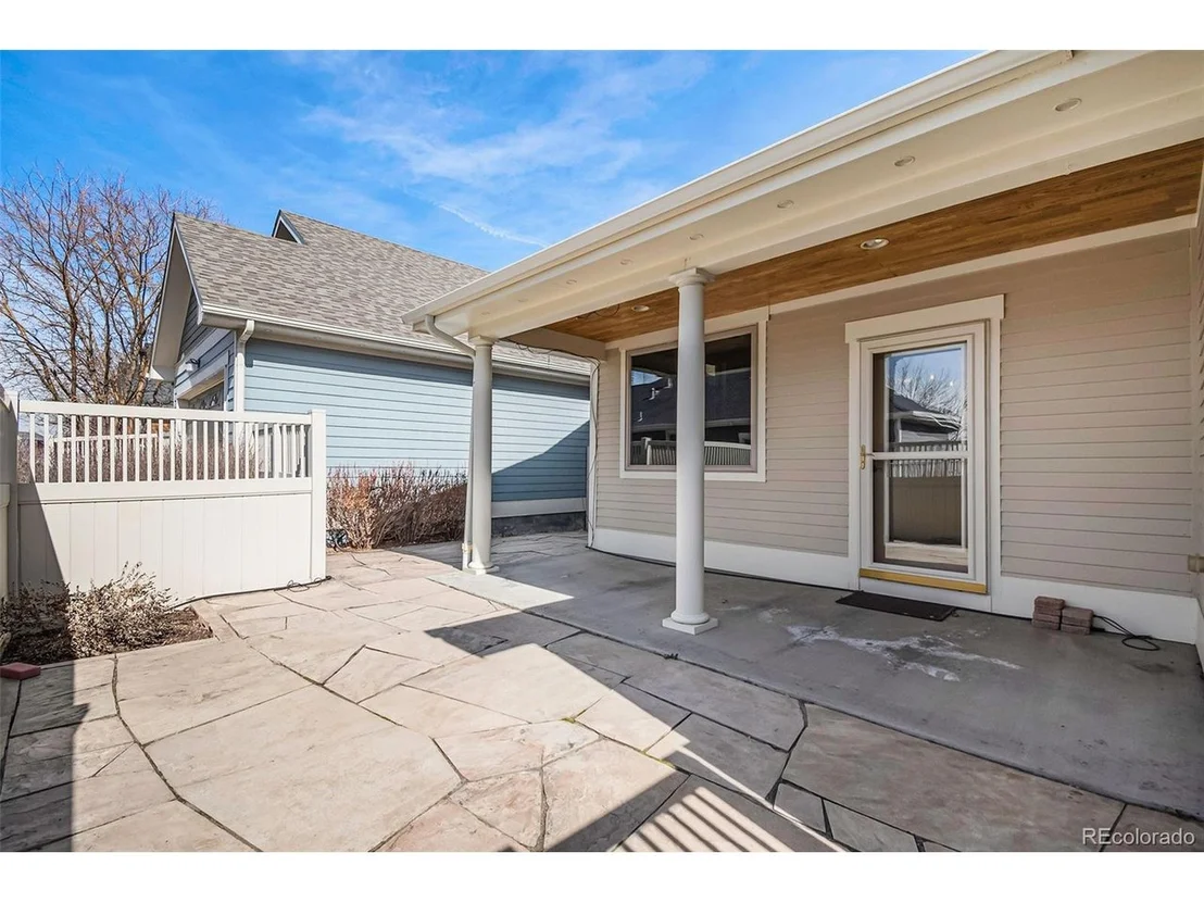 Photo of 1463 Moonlight Dr