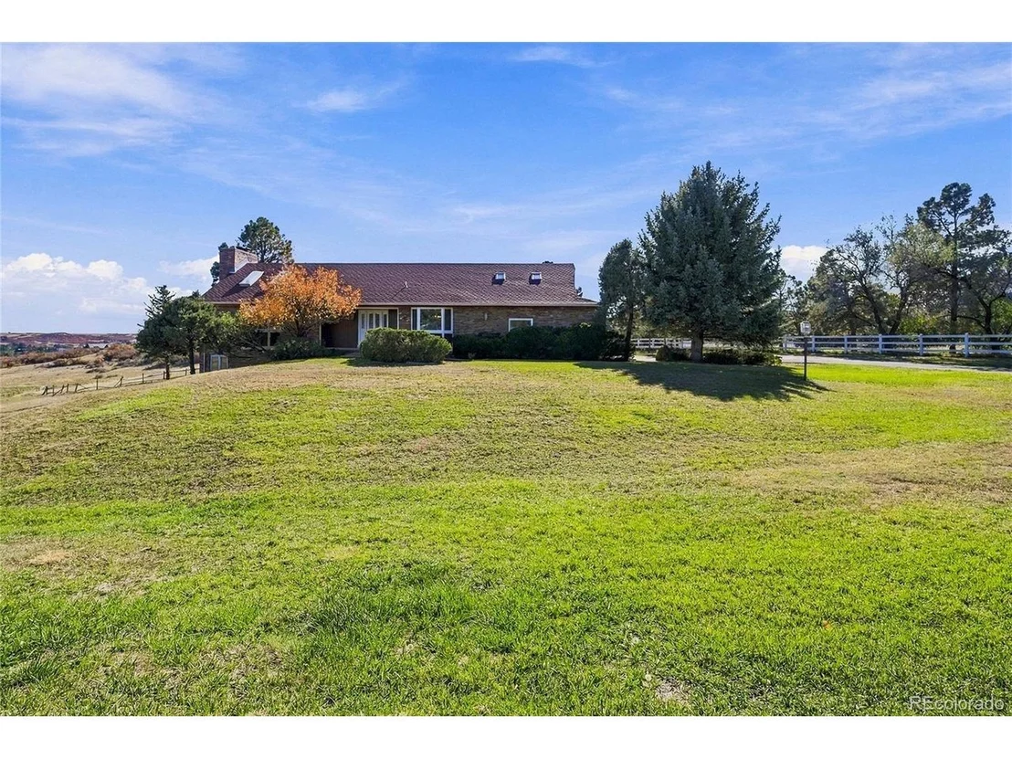 Photo of 9980 Heather Dr