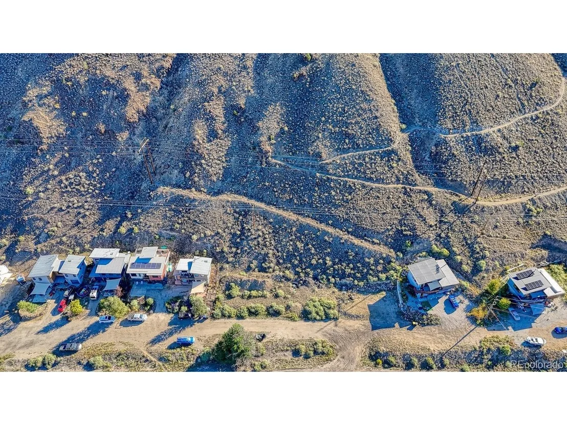 Photo of 7 Hillside Dr