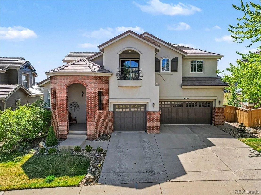 Photo of 10709 Briarglen Cir