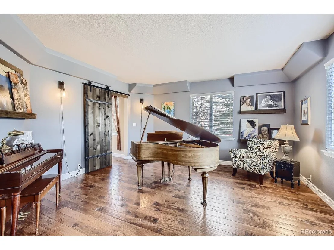 Photo of 2120 Jade Way