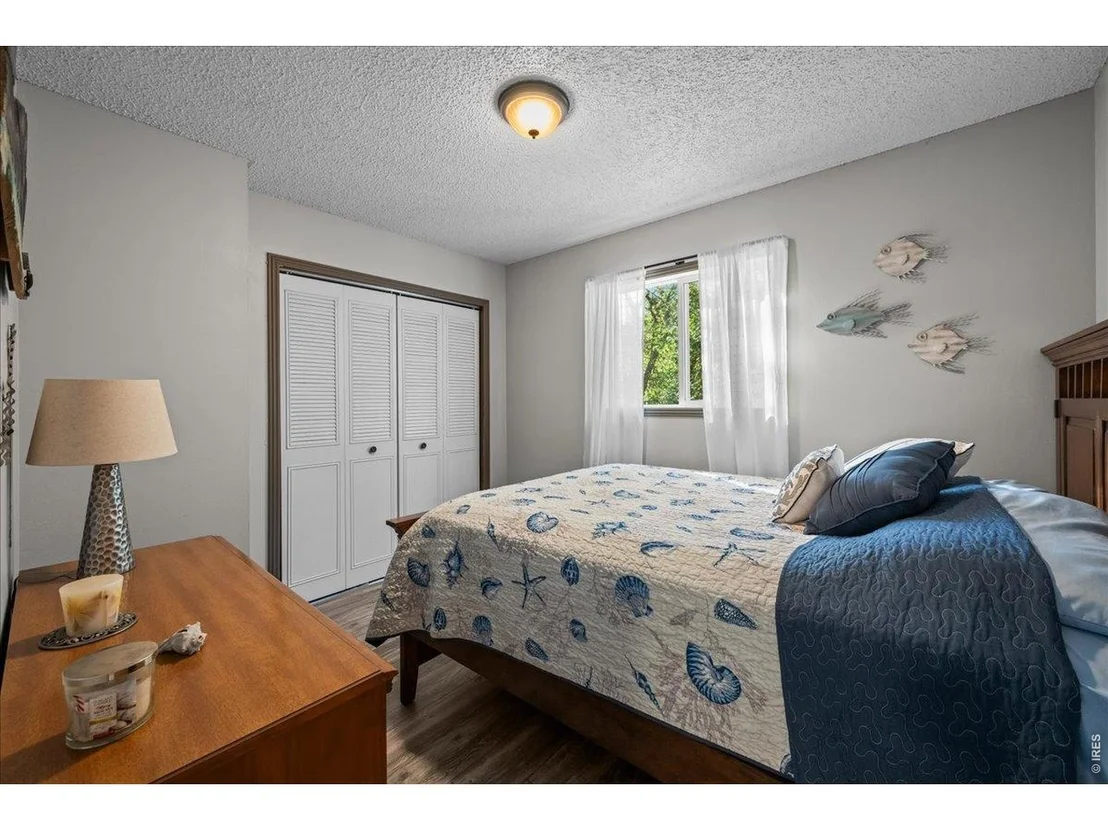 Photo of 1100 Atlas Cir S