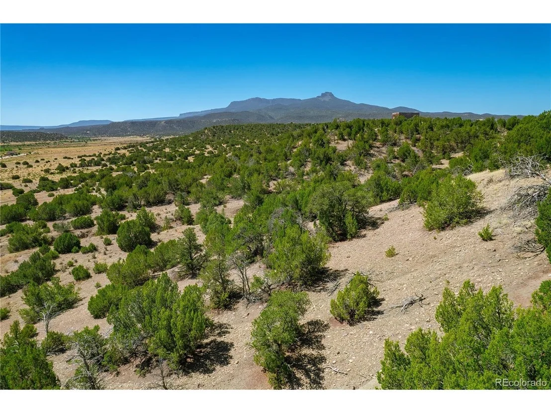 Photo of 37300 Kunzite Rd