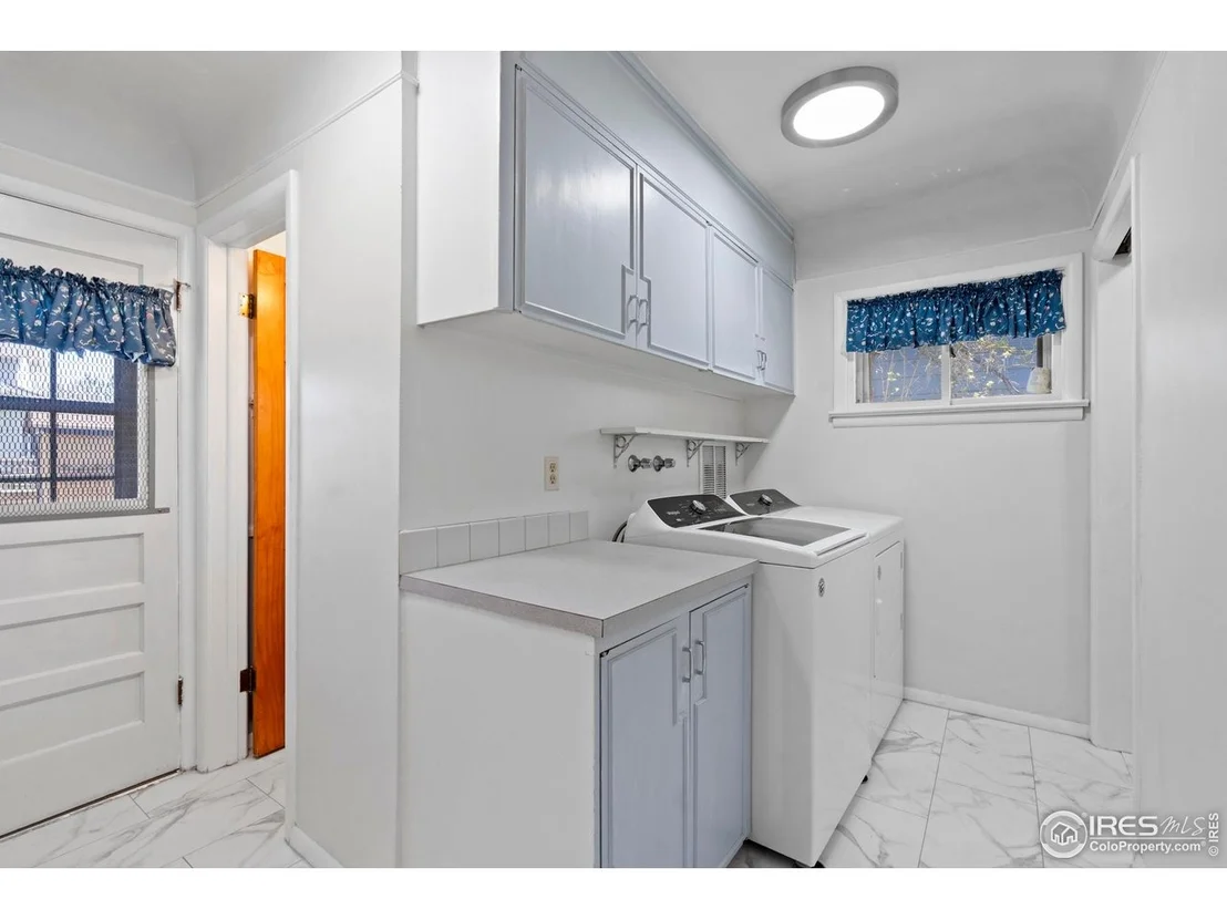 Photo of 2632 Sunset Ln