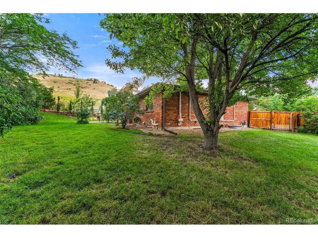 Photo of 2232 Holyoke Dr