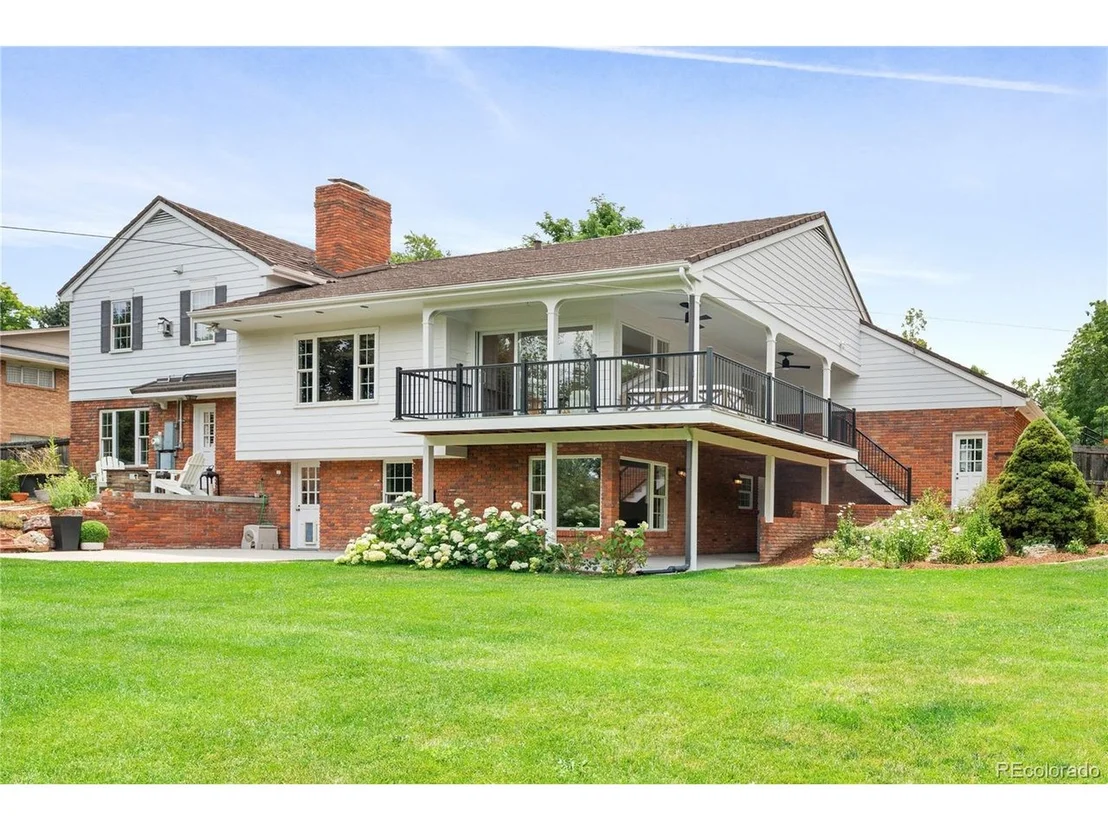 Photo of 1 Hillside Dr