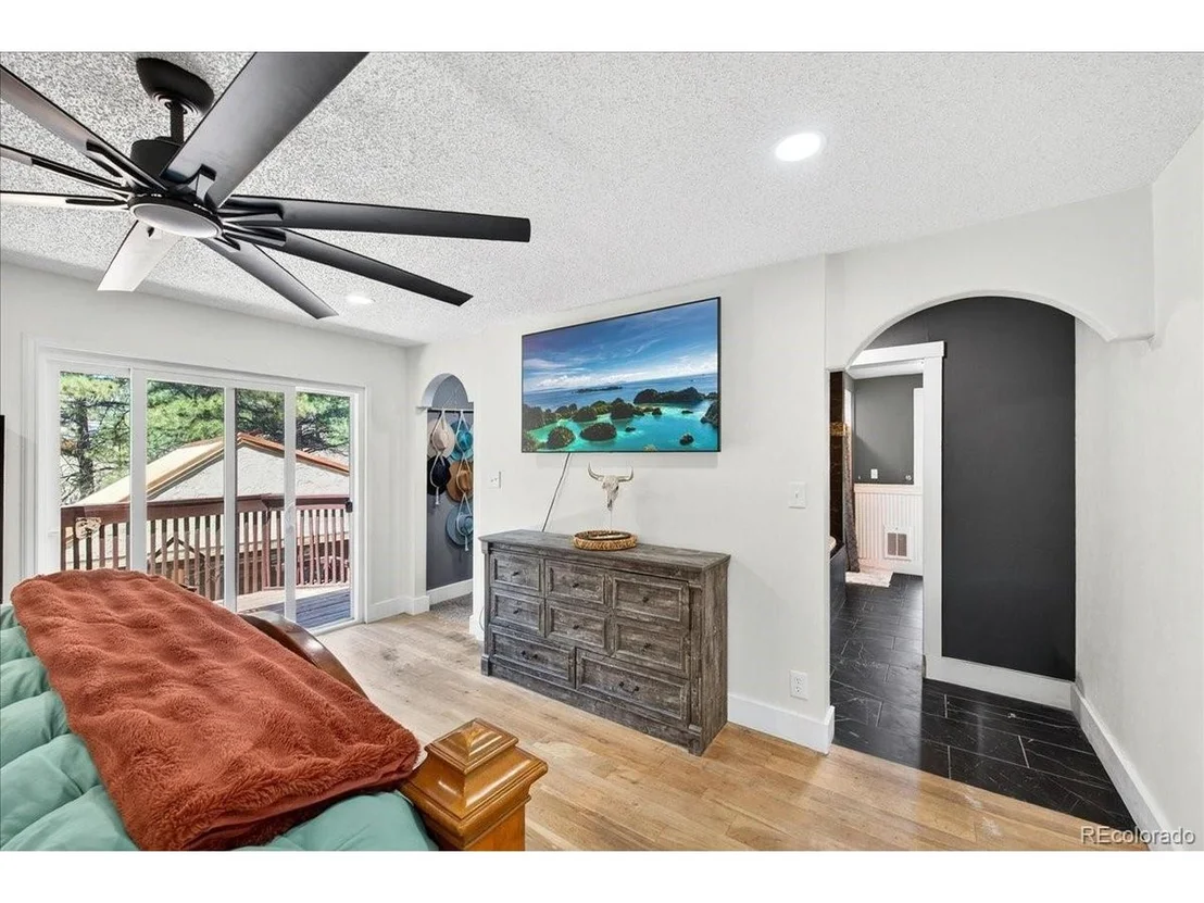 Photo of 22759 Amethyst Rd