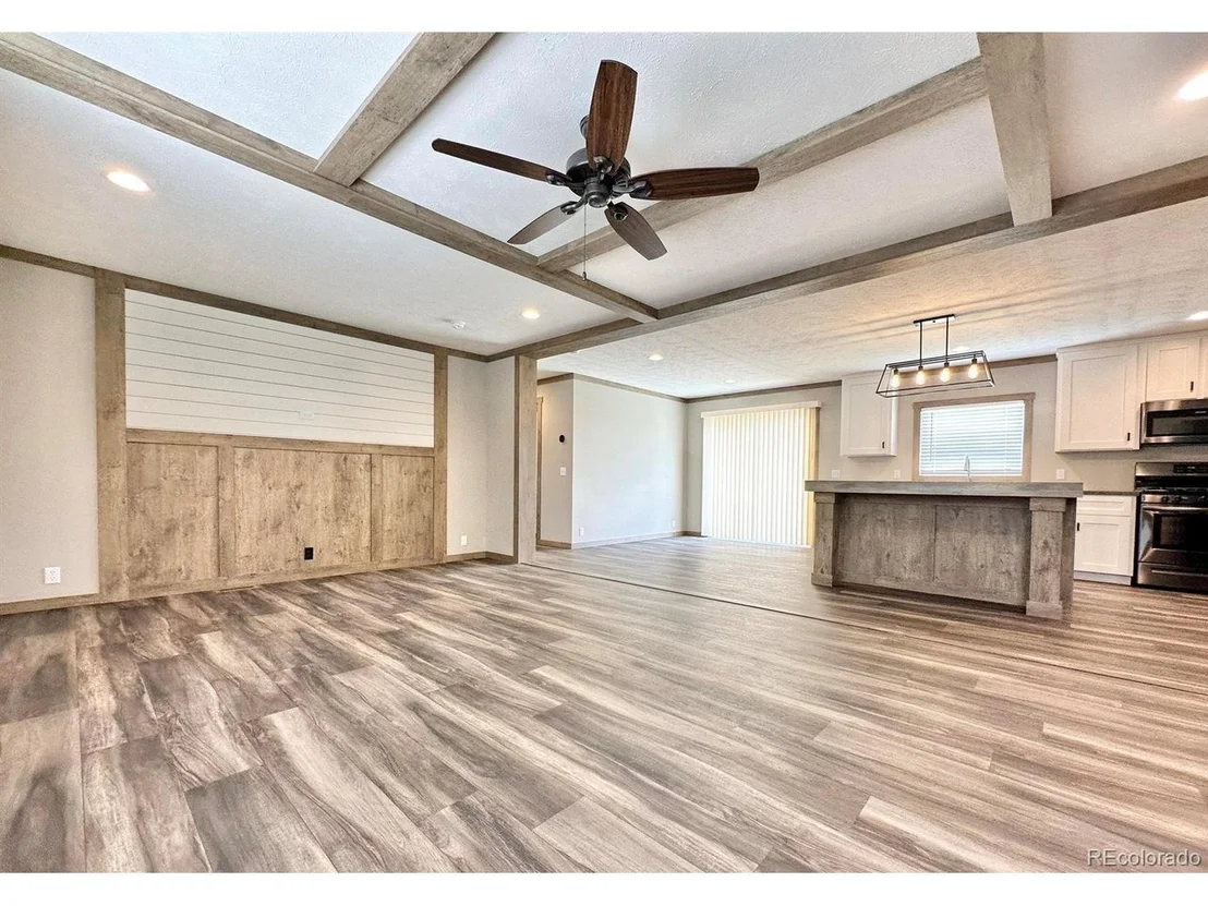 Photo of 1171 2nd Ave