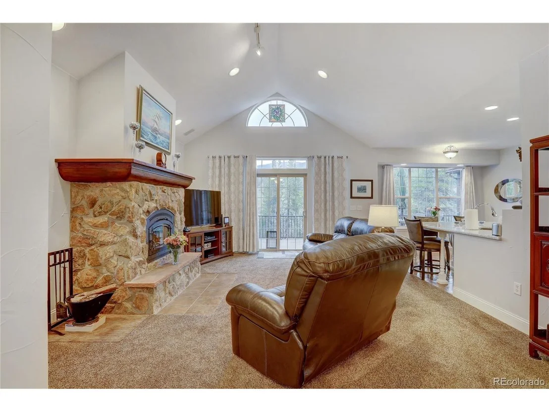 Photo of 634 Foxtail Cir