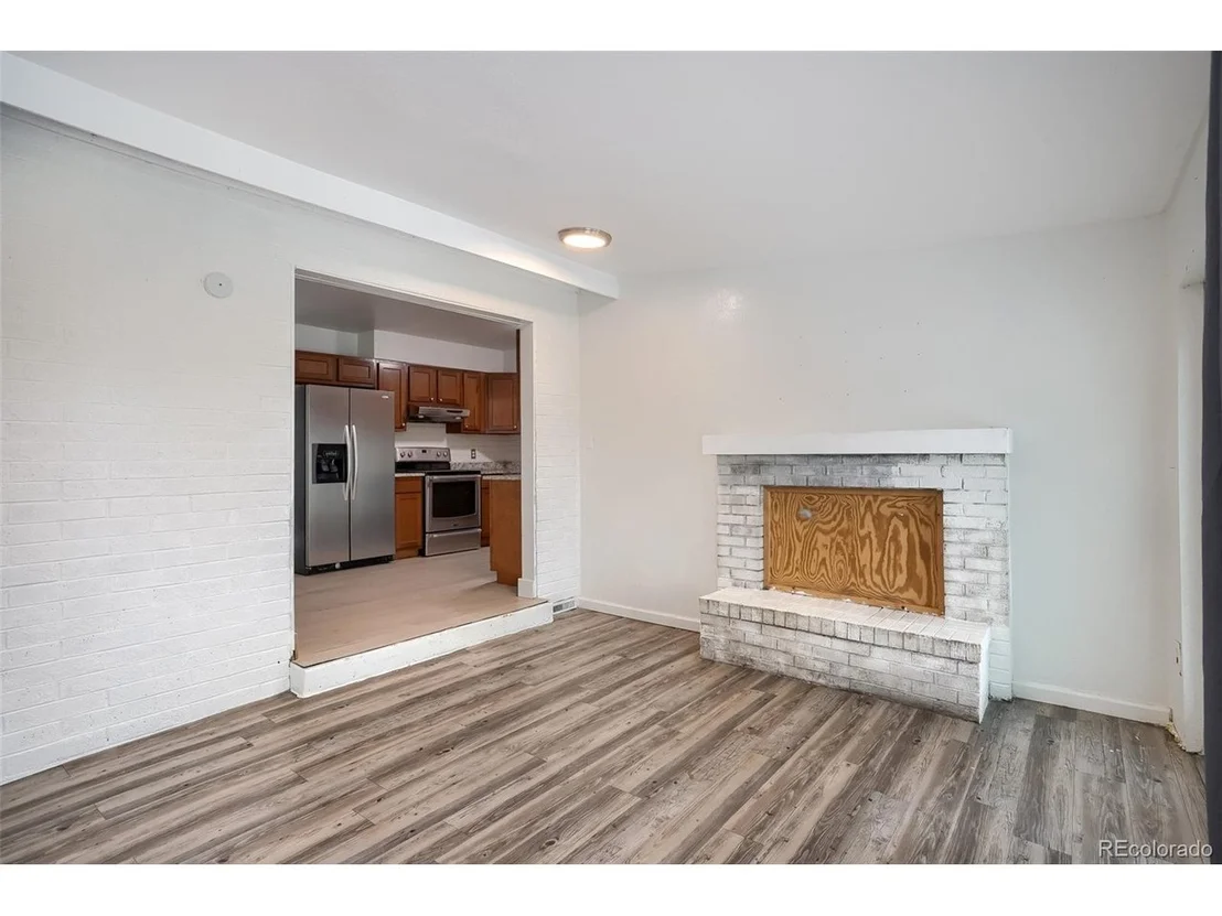 Photo of 5542 Sable St