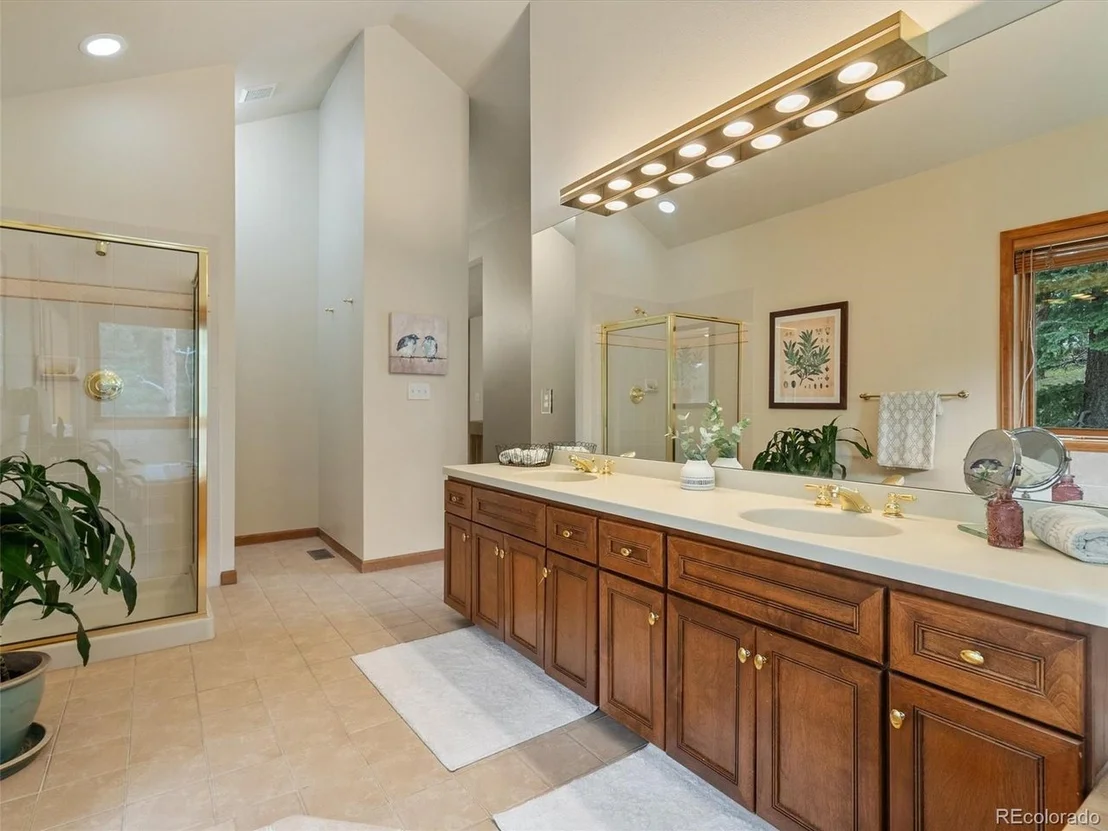 Photo of 27336 Mountain Park Rd
