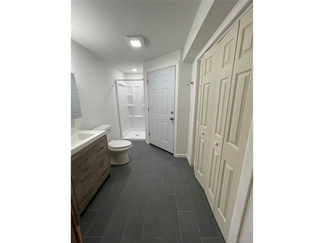 Photo of 3109 N Oak Cir