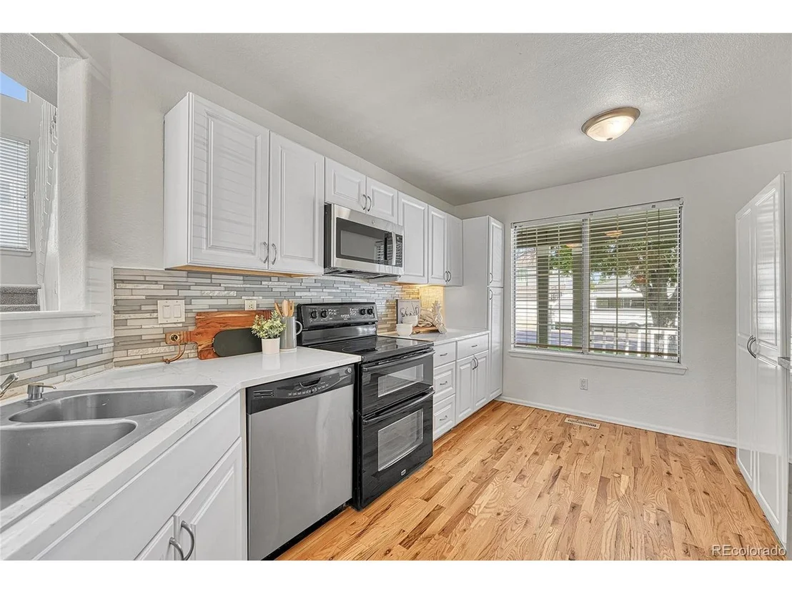 Photo of 8705 Cloverleaf Cir